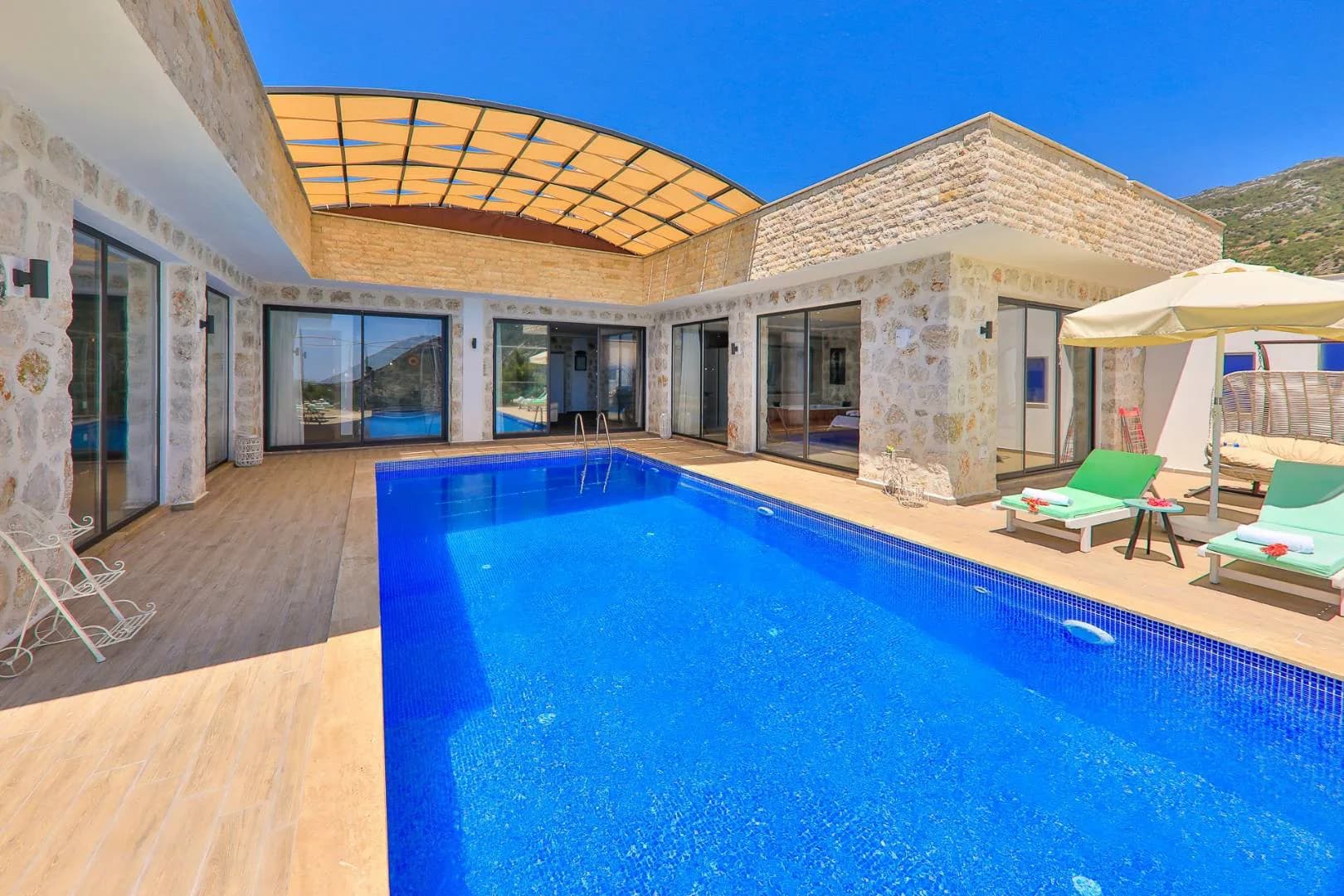 Kaş İslamlar'da Çekirdek Ailelere Uygun, Özel Havuzlu, 4 Kişilik Villa görsel 3