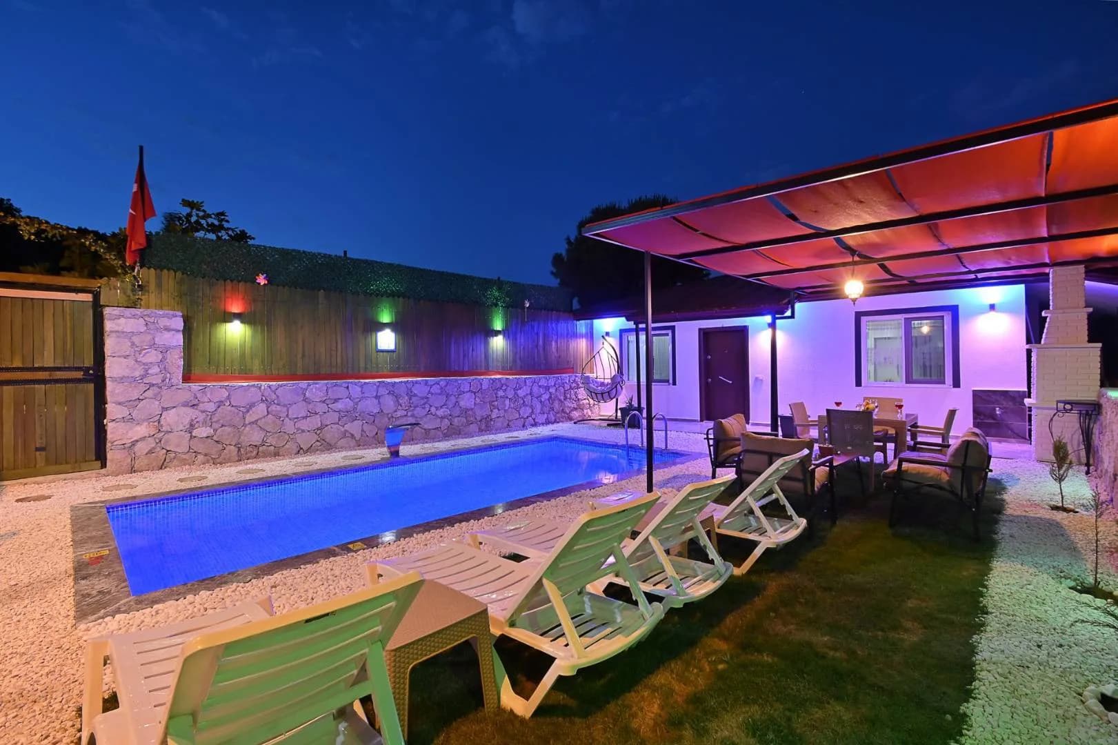 Kaş İkizce'de Sakin Konumda, Özel Havuzlu, Balayı Villası görsel 3