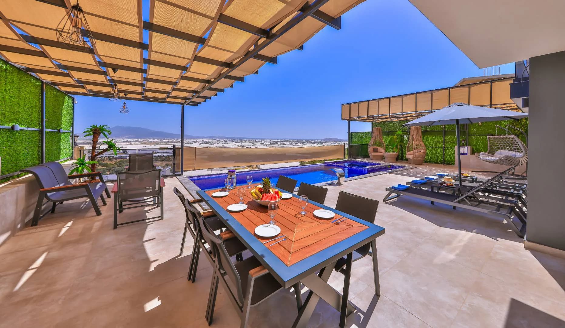 Antalya Kaş'ta Doğa ile İç İçe, Özel Havuzlu, Jakuzili, Lüks Villa görsel 3