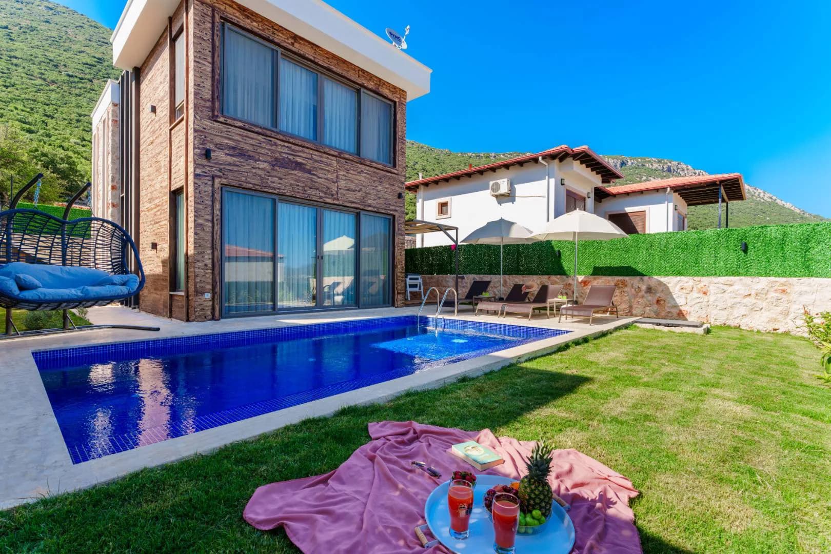 Kaş Çukurbağ'da Çekirdek Ailelere Uygun, Özel Havuzlu, Kiralık Villa görsel 3