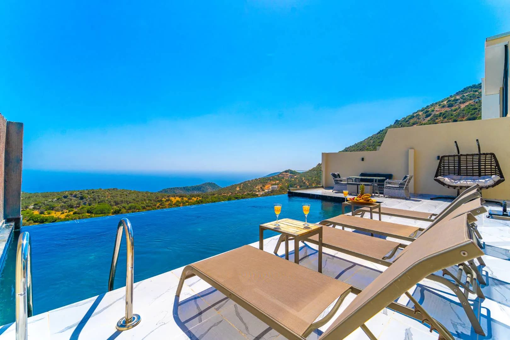 Kaş Bezirgan'da Deniz Manzaralı, Özel Havuzlu, 2+1 Villa görsel 1