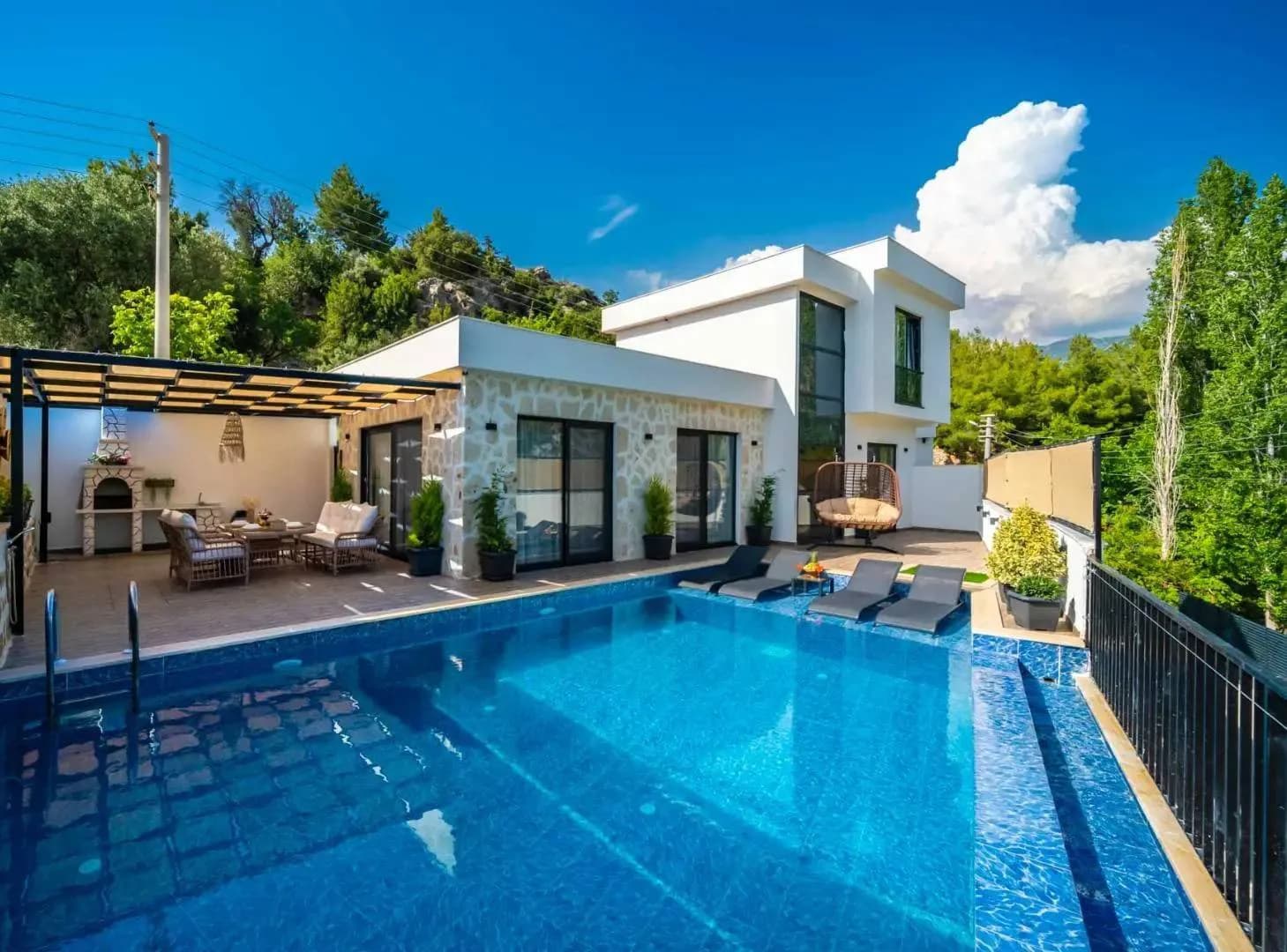 Kaş İslamlar'da Orman Manzaralı, Özel Havuzlu, 4 Kişilik Villa görsel 1