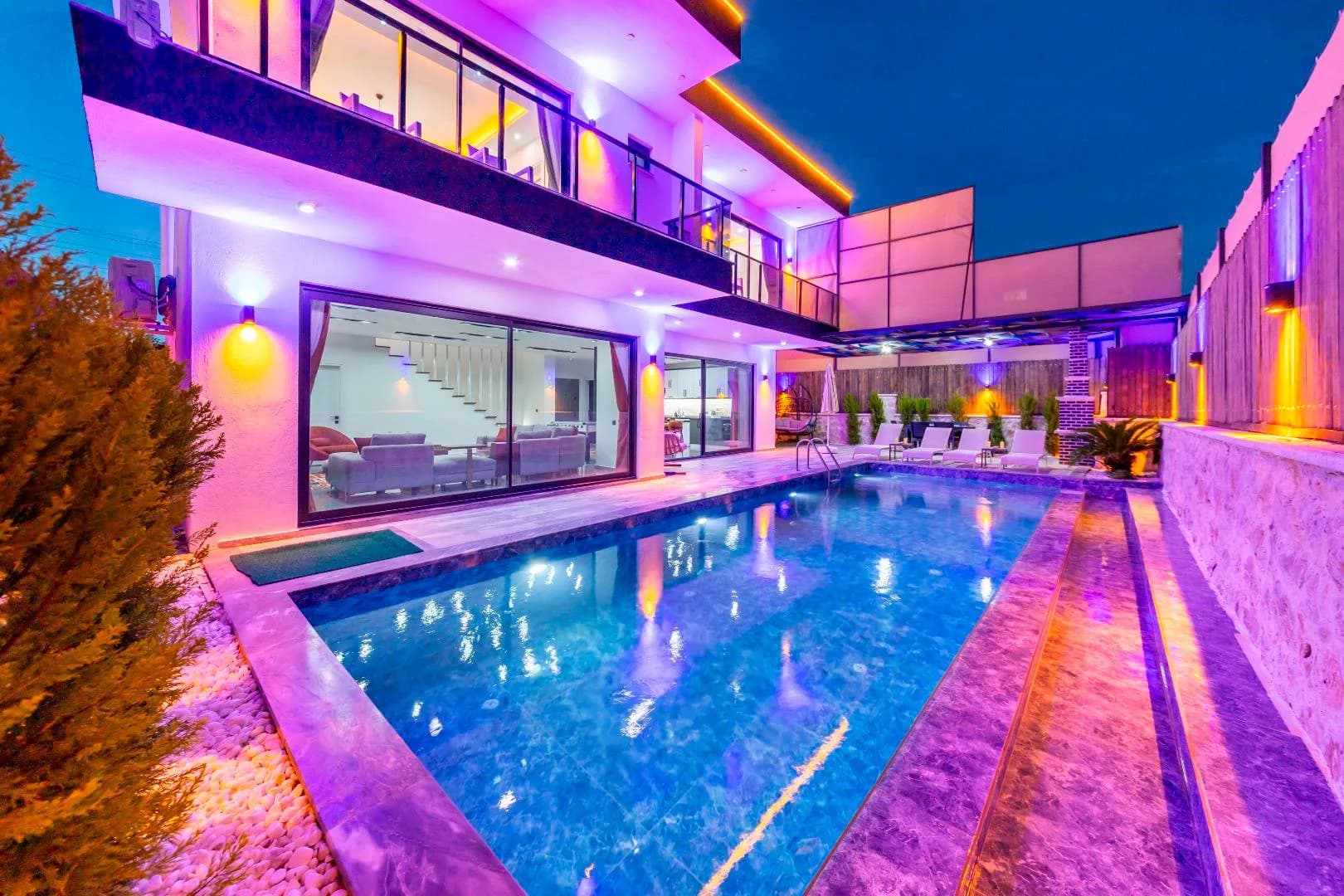 Kaş Çavdır'da Müthiş Doğada, Özel Havuzlu, Konforlu Villa görsel 1