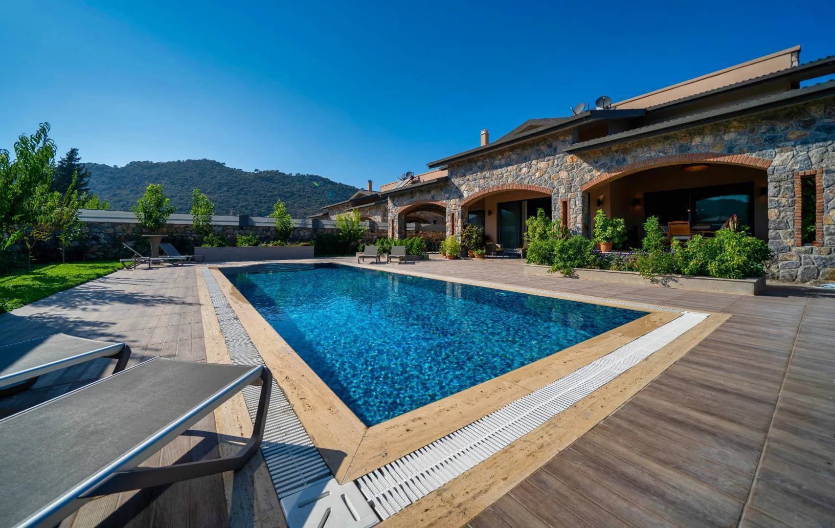 Fethiye Kayaköy'de Geniş Ailelere Uygun, Özel Havuzlu, Modern Villa görsel 3