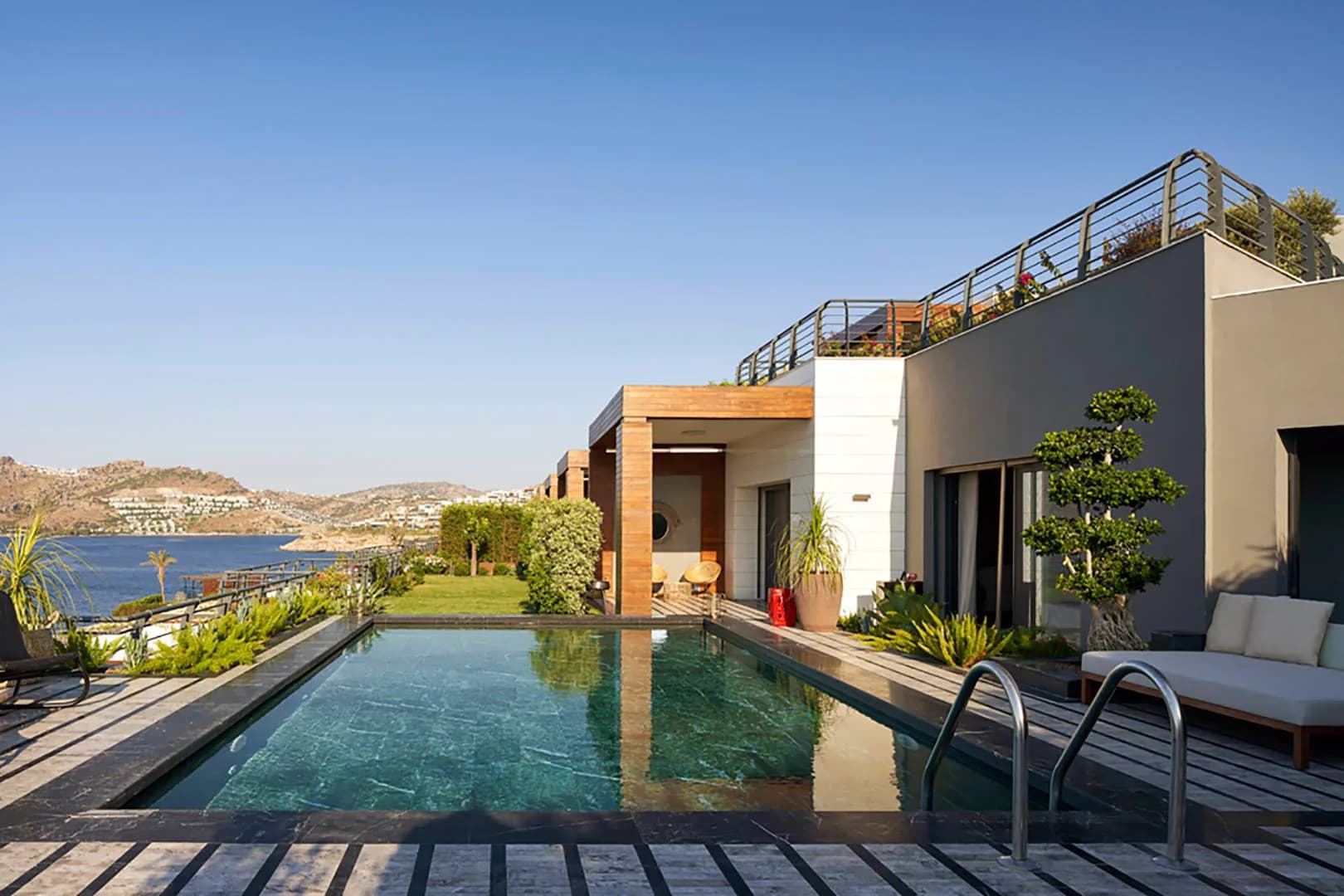 Bodrum Yalıkavak'ta Denize Sıfır, Özel Havuzlu, 9 Kişilik Villa görsel 1