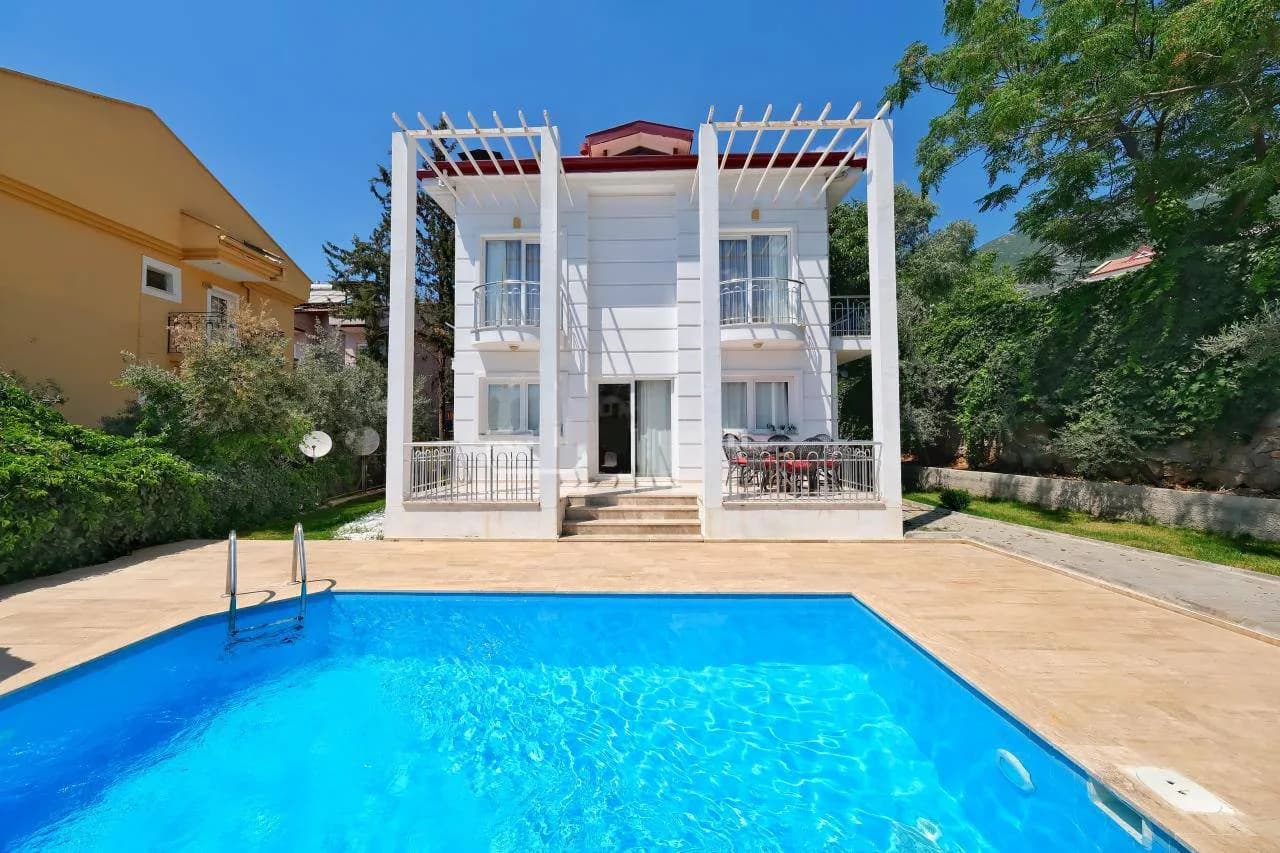 Fethiye Ölüdeniz'de Uygun Konumda, Özel Havuzlu, Lüks, Kiralık Villa görsel 2