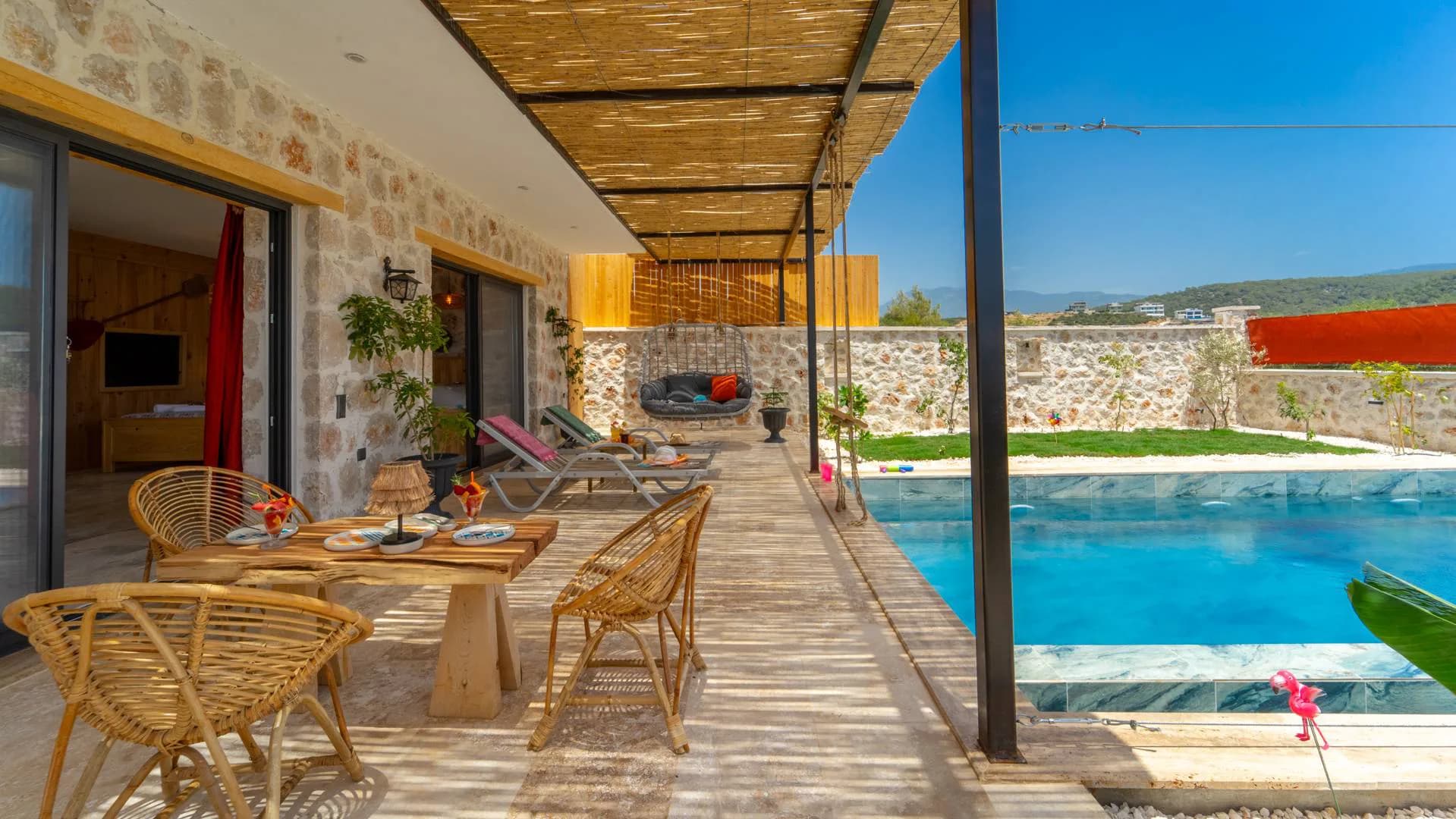 Kaş Gelemiş'te Enfes Doğada, Özel Havuzlu, Lüks Kiralık Villa görsel 3