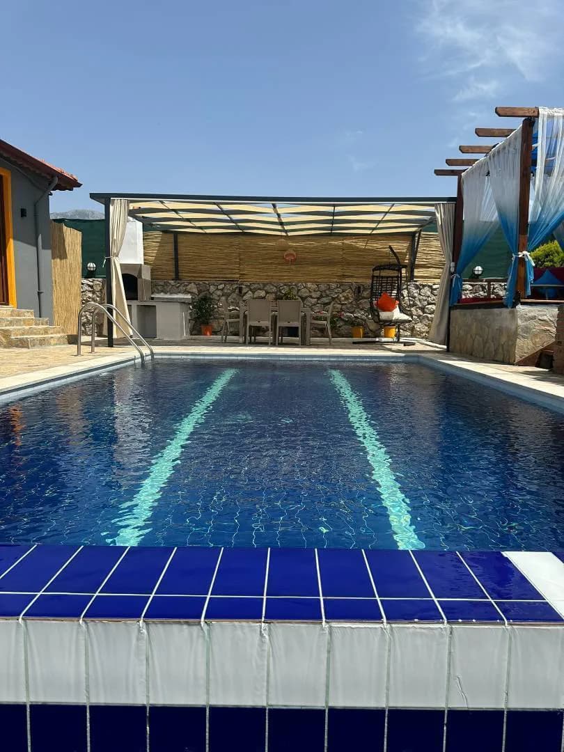 Muğla Fethiye'de Geniş Bahçeli, Özel Havuzlu, 4 Kişilik Villa görsel 3