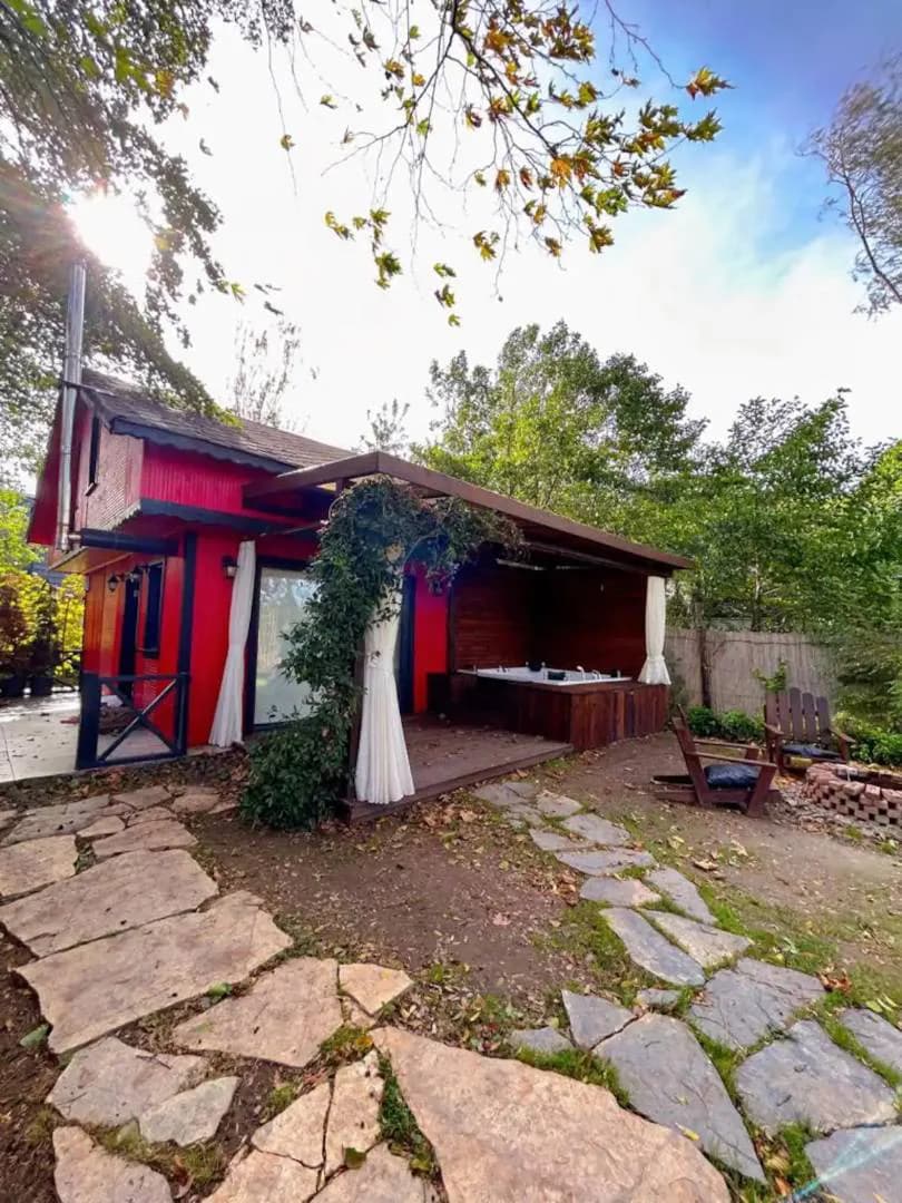 Sapanca'da Muhteşem Doğa İçerisinde, Geniş Bahçeli, Lüks Bungalov görsel 1