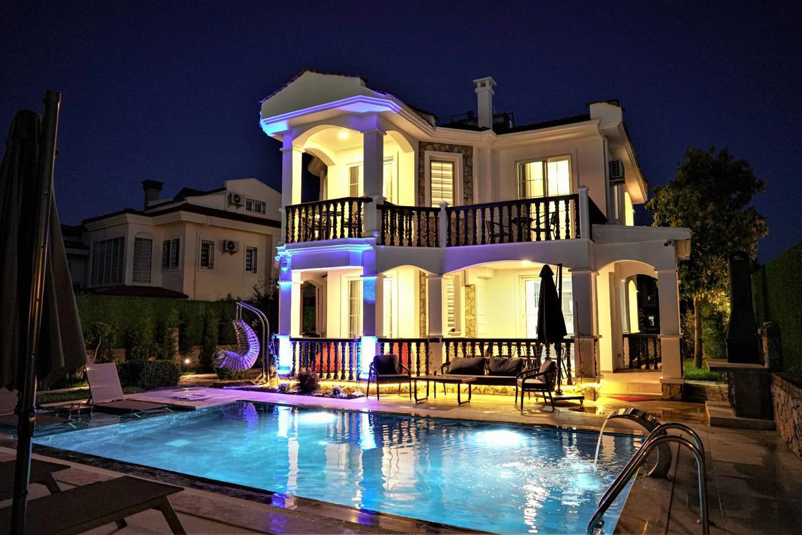 Fethiye Foça'da Denize Yakın Mesafede, Özel Havuzlu, Kiralık Villa görsel 2