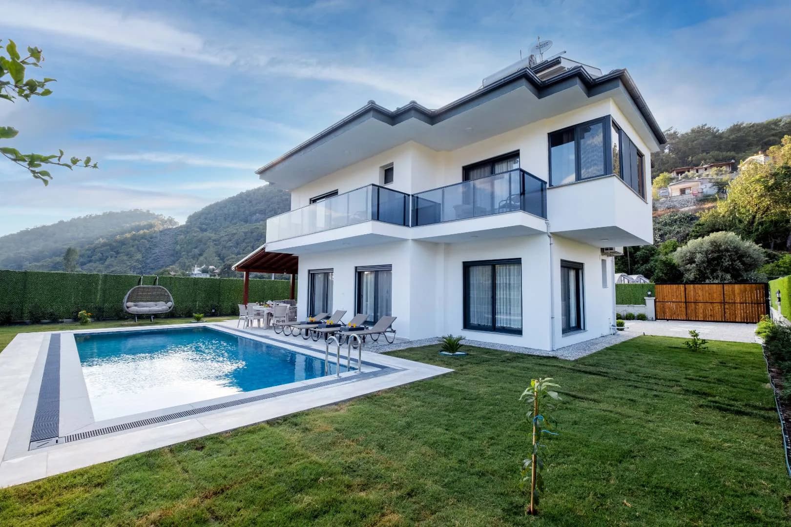 Fethiye İnlice'de Kalabalık Ailelere Uygun, Özel Havuzlu, Geniş Villa görsel 1