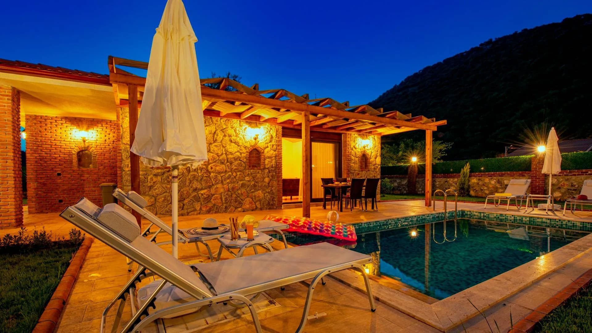 Fethiye Kayaköy'de Müthiş Doğada, Özel Havuzlu, Modern Kiralık Villa görsel 3