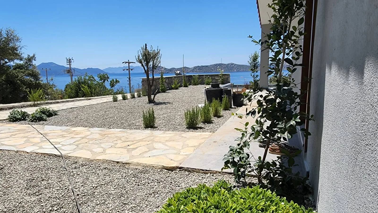 Marmaris'te Deniz Manzarasına Sahip, Sonsuzluk Havuzlu, Kiralık Villa görsel 3