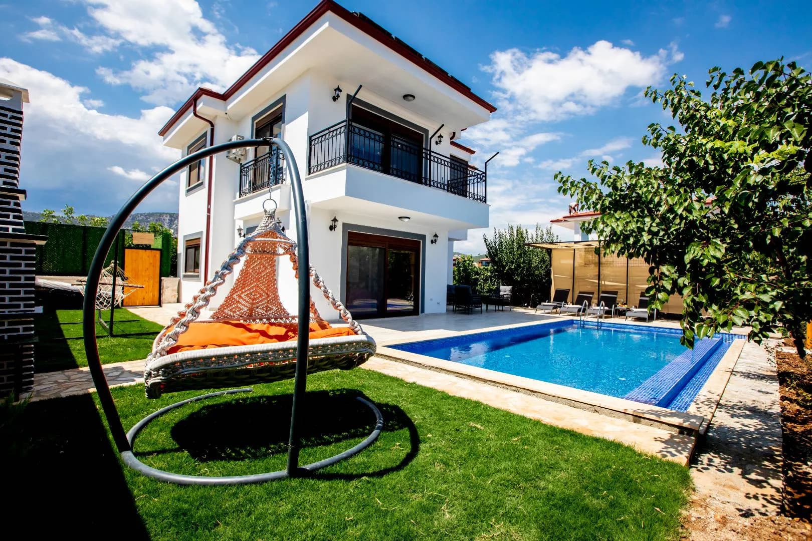 Kaş Andifli'de Özel Havuzlu, Jakuzili, 2+1 Kiralık Modern Villa görsel 1