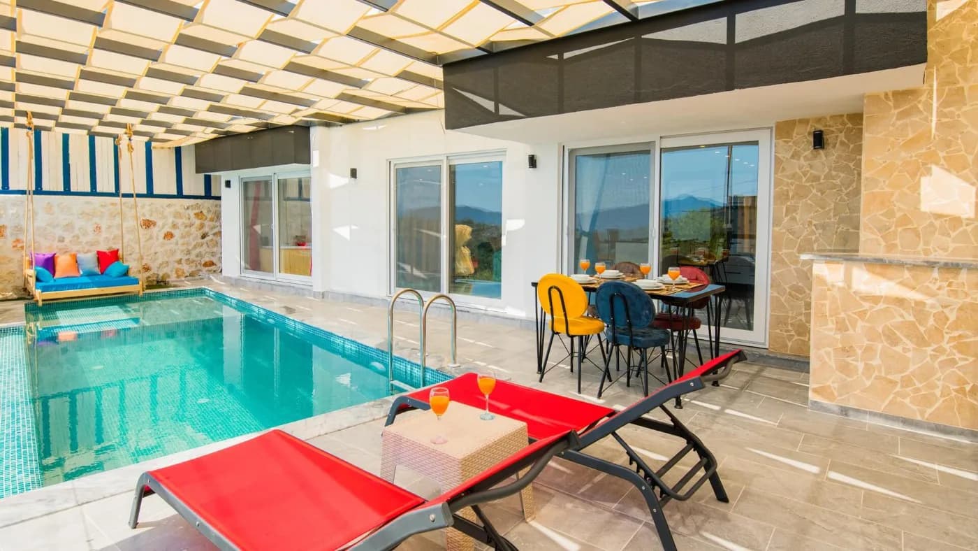 Kalkan Kördere'de Doğa Manzaralı, Özel Havuzlu, Balayı Villası görsel 3