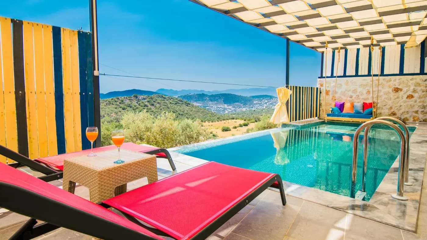 Kalkan Kördere'de Doğa Manzaralı, Özel Havuzlu, Balayı Villası görsel 2