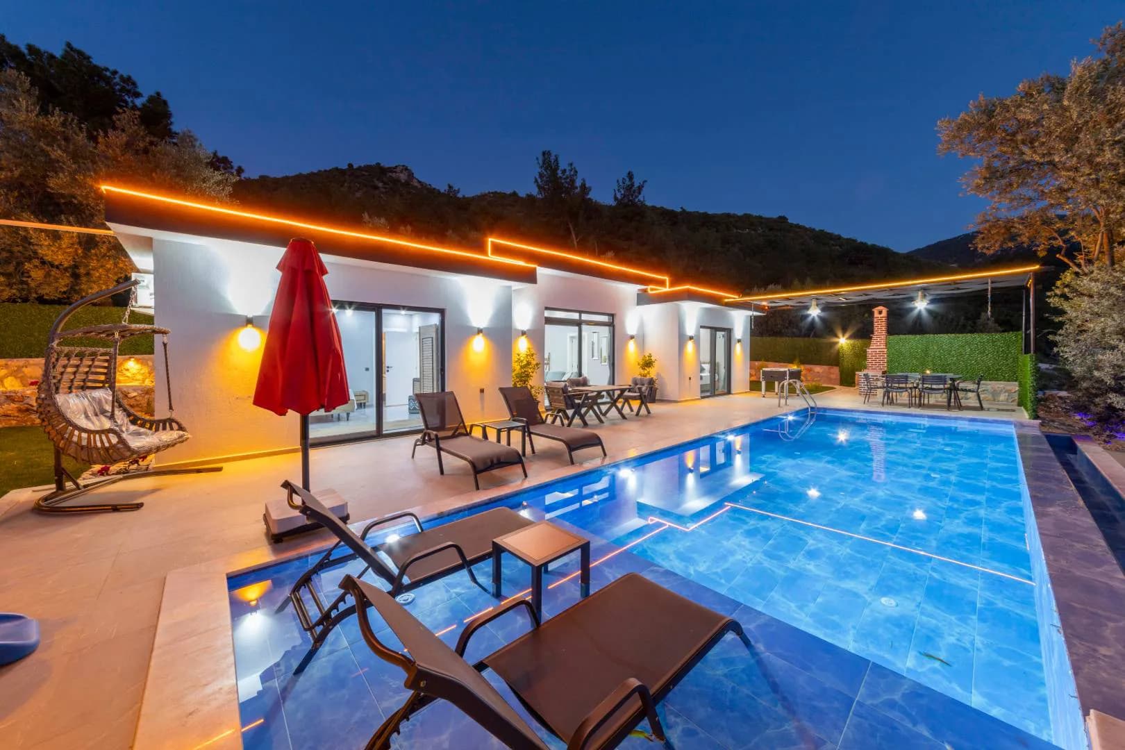 Kaş Çavdır'da Muhteşem Doğada, Özel Havuzlu, Konforlu Villa görsel 1