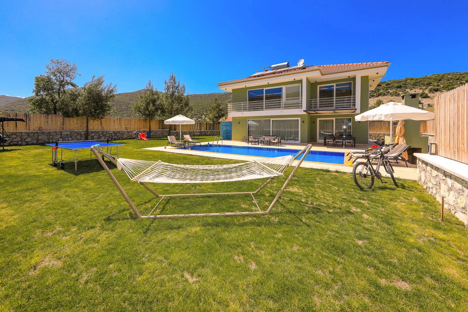 Kaş Sarıbelen’de Çocuklar İçin Oyun Alanlı, Özel Havuzlu, Kiralık Villa görsel 3