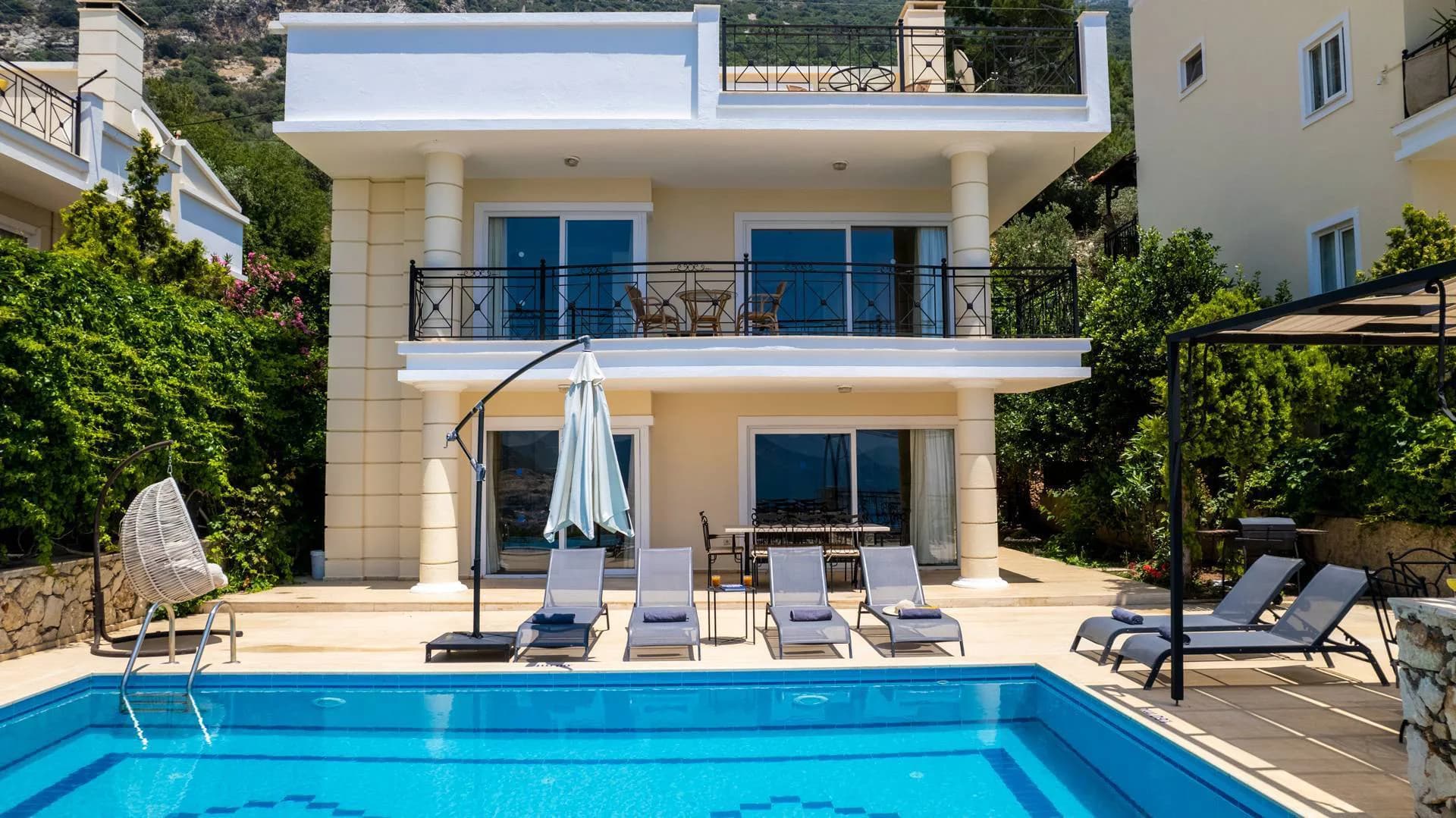 Kaş Kalkan'da Göz Alıcı Deniz Manzaralı, Özel Havuzlu, Jakuzili Villa görsel 2