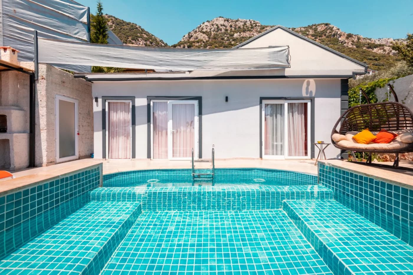 Kaş Bezirgan'da Adalar Manzaralı, Özel Havuzlu, Jakuzili, Kiralık Villa görsel 3