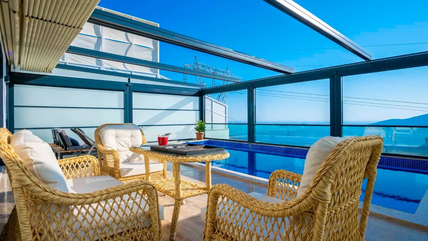 Kaş Bezirgan'da Deniz Manzaralı, Özel Havuzlu, Jakuzili Villa görsel 3