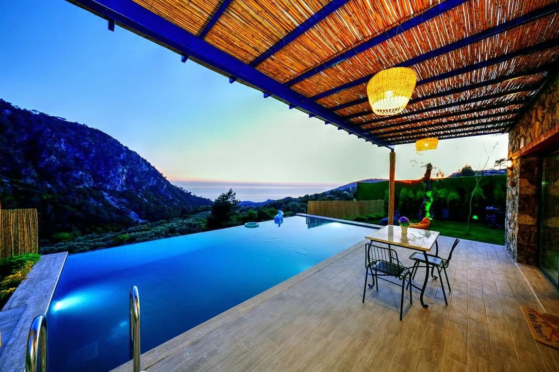 Fethiye Karaağaç'ta Harika Deniz Manzaralı, Özel Havuzlu, Kiralık Villa görsel 1