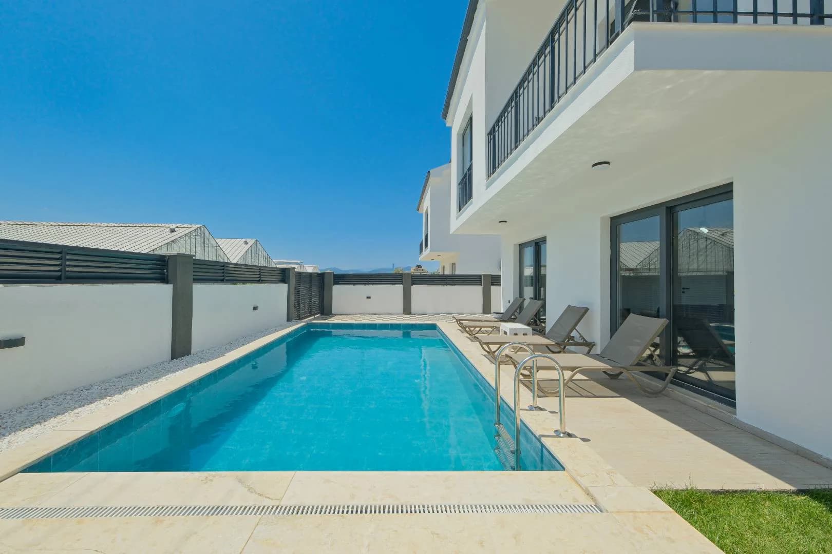 Fethiye Karagedik'te Modern Tasarımlı, Özel Havuzlu, Jakuzili Villa görsel 3