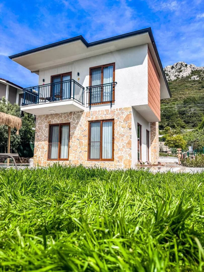 Marmaris Söğüt'de Huzurlu Doğa İçerisinde, Özel Havuzlu, Ferah Villa görsel 2