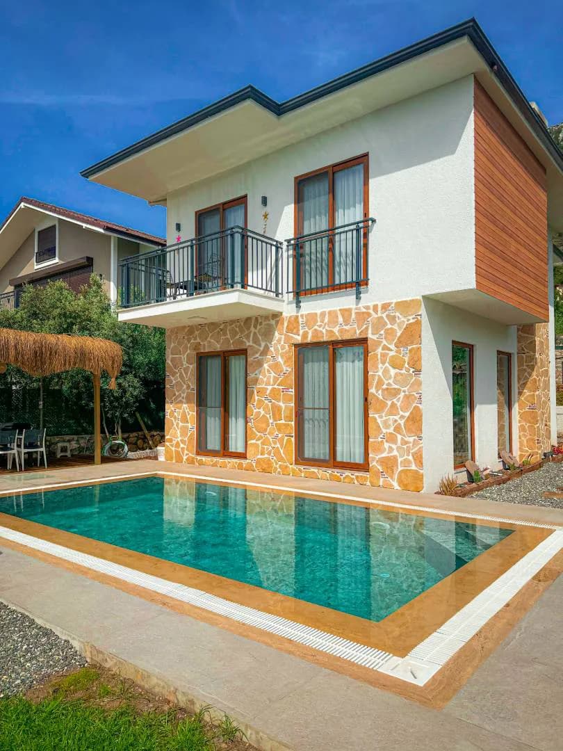 Marmaris Söğüt'de Huzurlu Doğa İçerisinde, Özel Havuzlu, Ferah Villa görsel 1