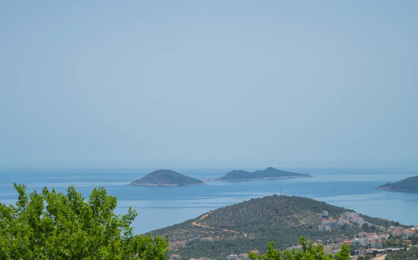 Kaş Kördere'de Merkezi Konumda, Deniz Manzaralı, Balayı Evi görsel 1