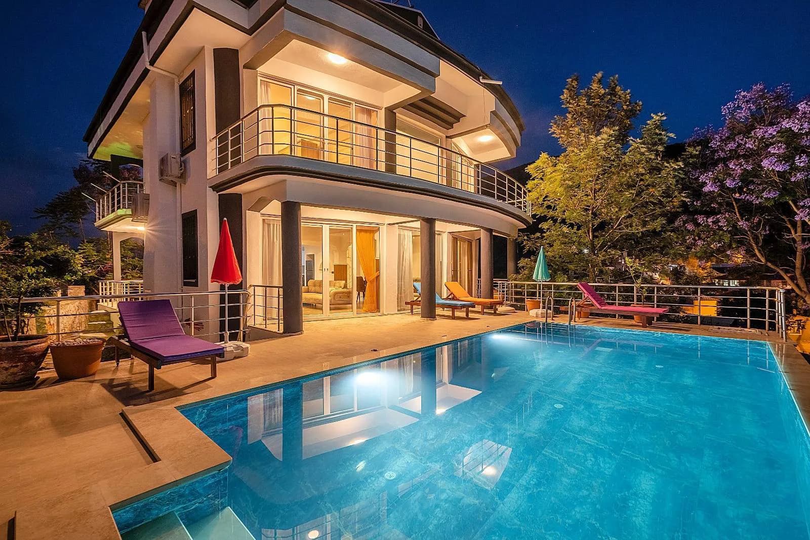 Fethiye'de Kalabalık Ailelere Uygun, Özel Havuzlu, Lüks Villa görsel 1