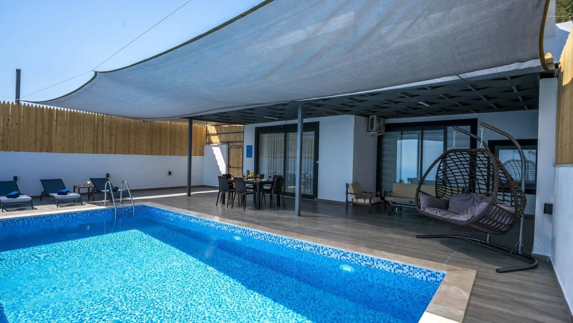 Kaş Bezirgan'da Muhteşem Deniz Manzaralı, Özel Havuzlu, 3+1 Villa görsel 3