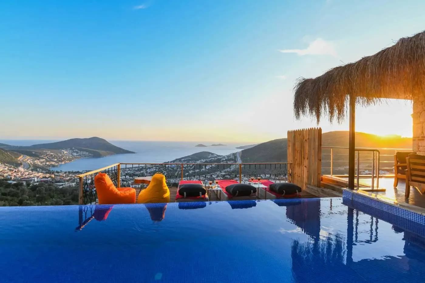 Kalkan Akbel'de Muhteşem Deniz Manzaralı, Özel Havuzlu, 3+1 Villa görsel 1