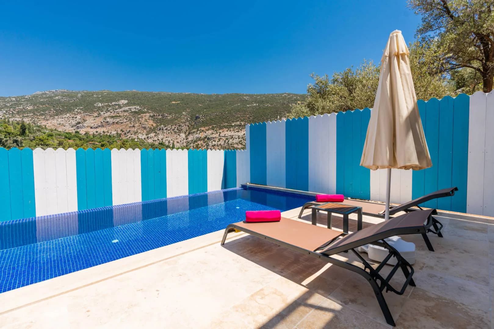 Kaş İslamlar'da Doğanın İçinde, Özel Havuzlu, Muhafazakar Villa görsel 3