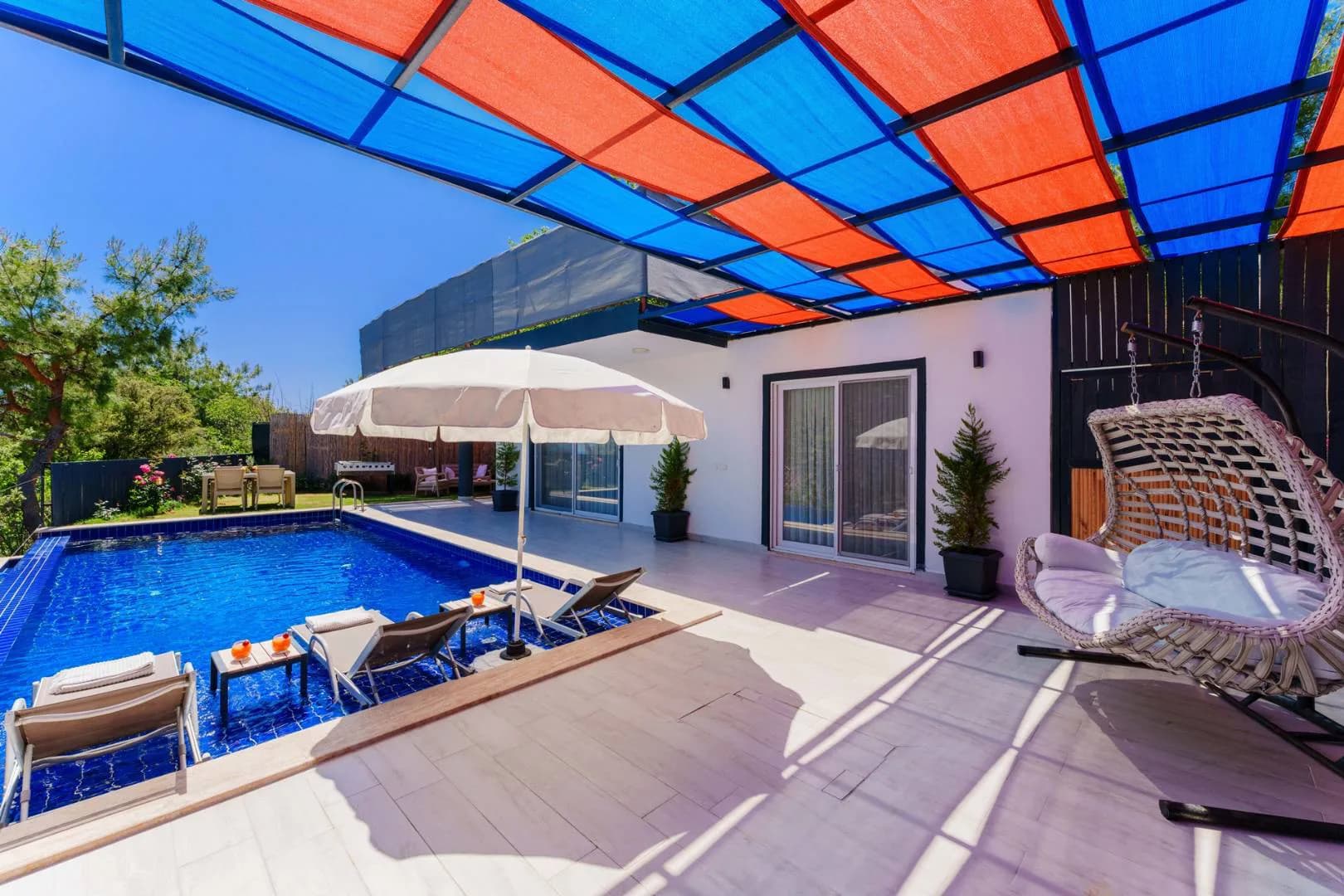 Kaş İslamlar'da Yeşillikler İçerisinde, Özel Havuzlu, Konforlu Villa görsel 2