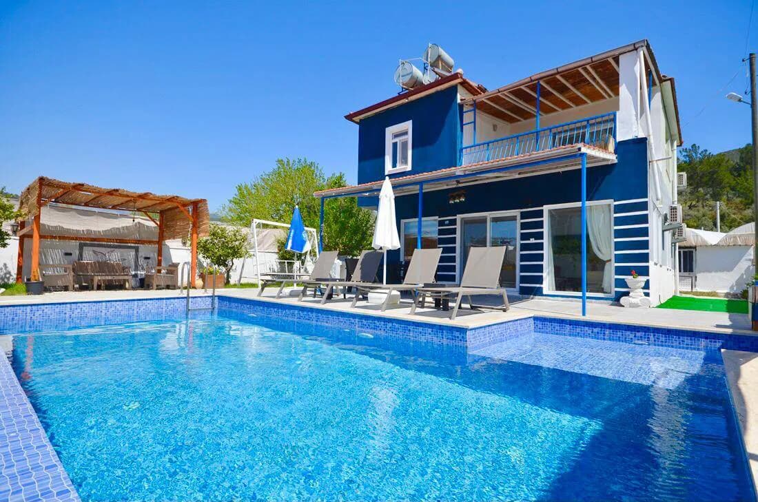 Kaş Yeşilköy'de Doğa Manzaralı, Özel Havuzlu, 2+1 Kiralık Villa görsel 3