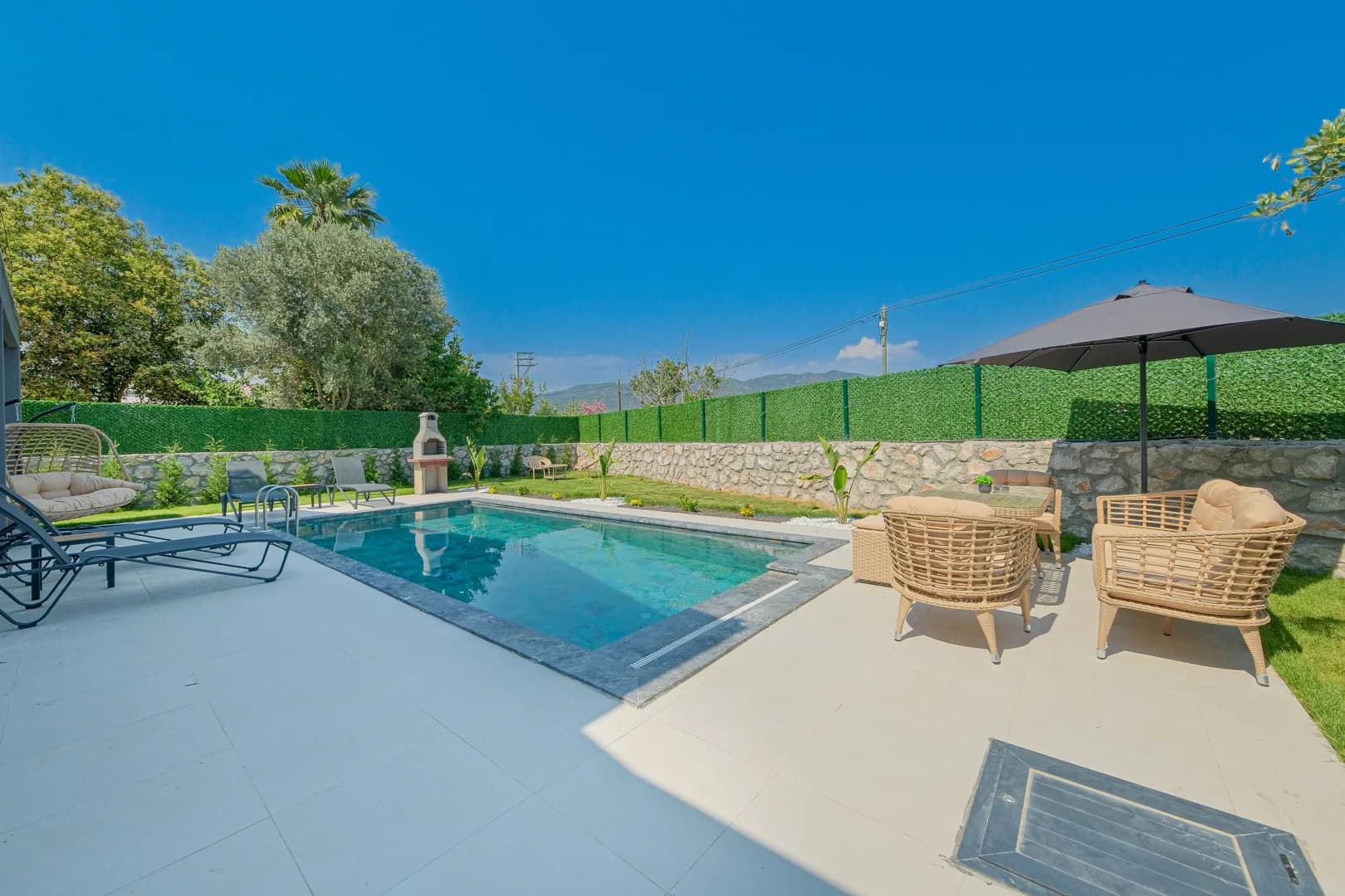 Fethiye Kargı'da Modern Tasarımlı, Özel Havuzlu, Merkezi Villa görsel 3