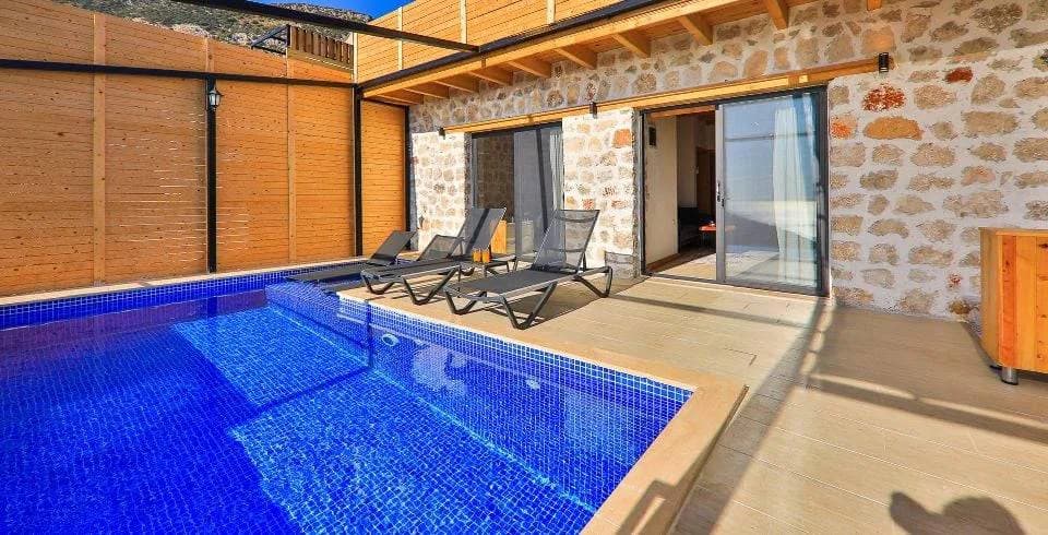 Kaş Gökseki'de Enfes Deniz Manzaralı, Özel Havuzlu, Kiralık Villa görsel 1