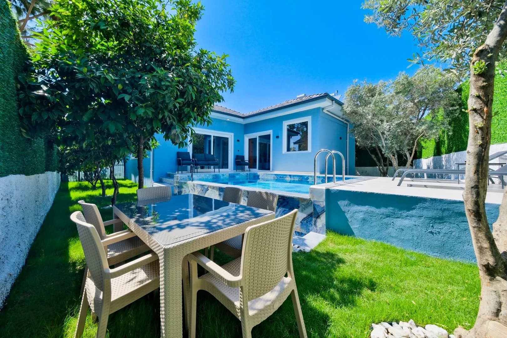 Muğla Fethiye'de Ferah ve Konforlu, Özel Havuzlu, Kiralık Villa görsel 1