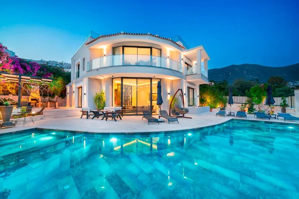 Kalkan Kalamar'da Muhteşem Deniz Manzaralı, Özel Havuzlu, Yazlık Villa görsel 1