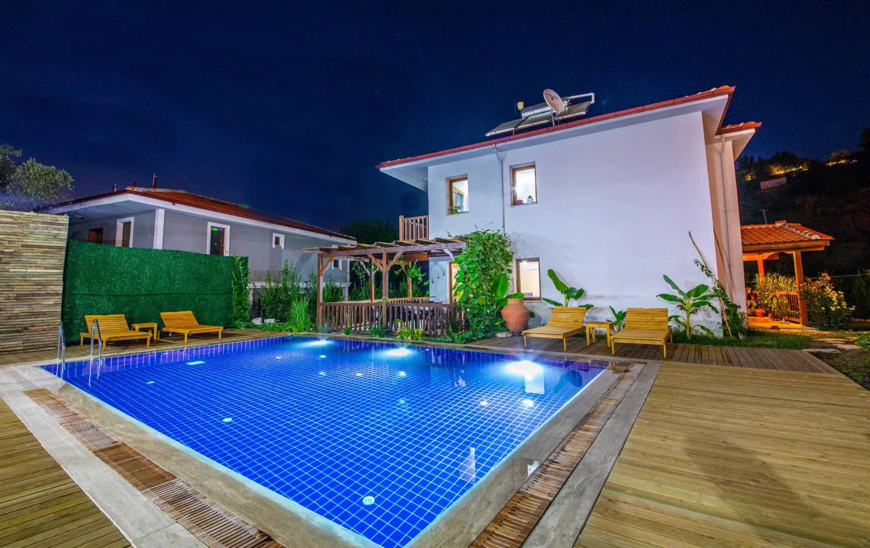 Muğla Ula'da Geniş Ailelere Uygun, Özel Havuzlu, Konforlu Villa görsel 2