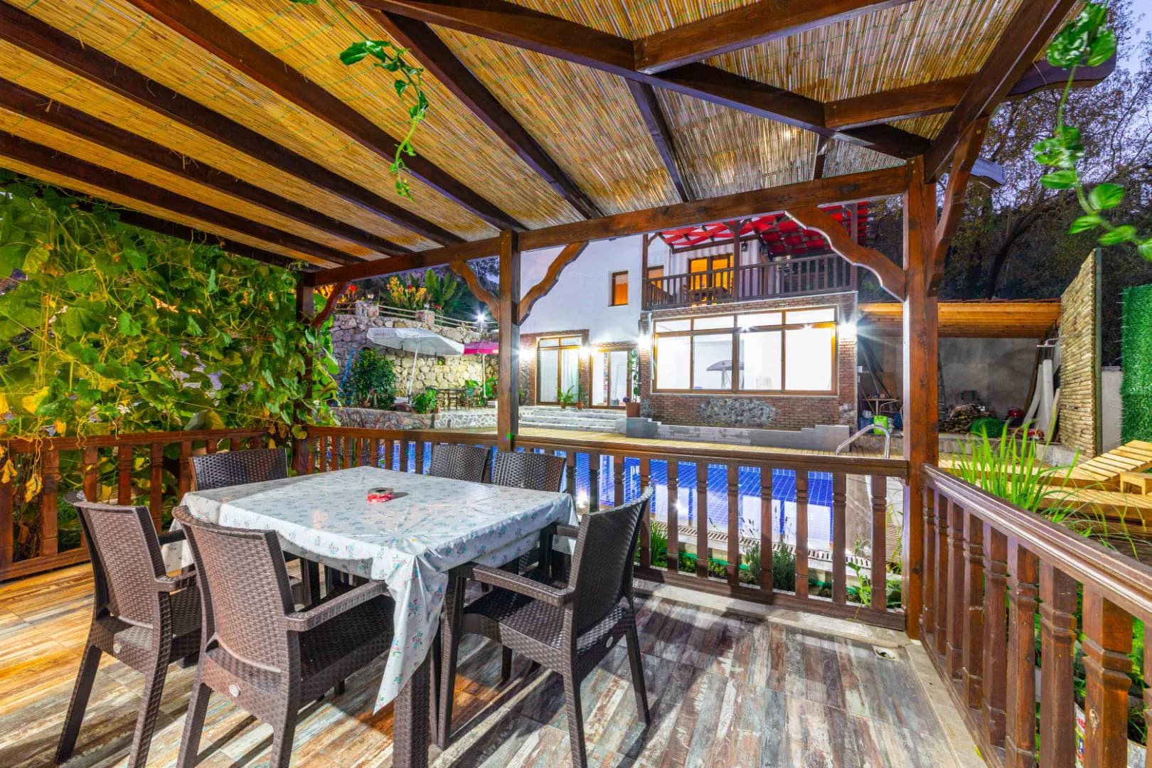 Muğla Ula'da Geniş Ailelere Uygun, Özel Havuzlu, Konforlu Villa görsel 3