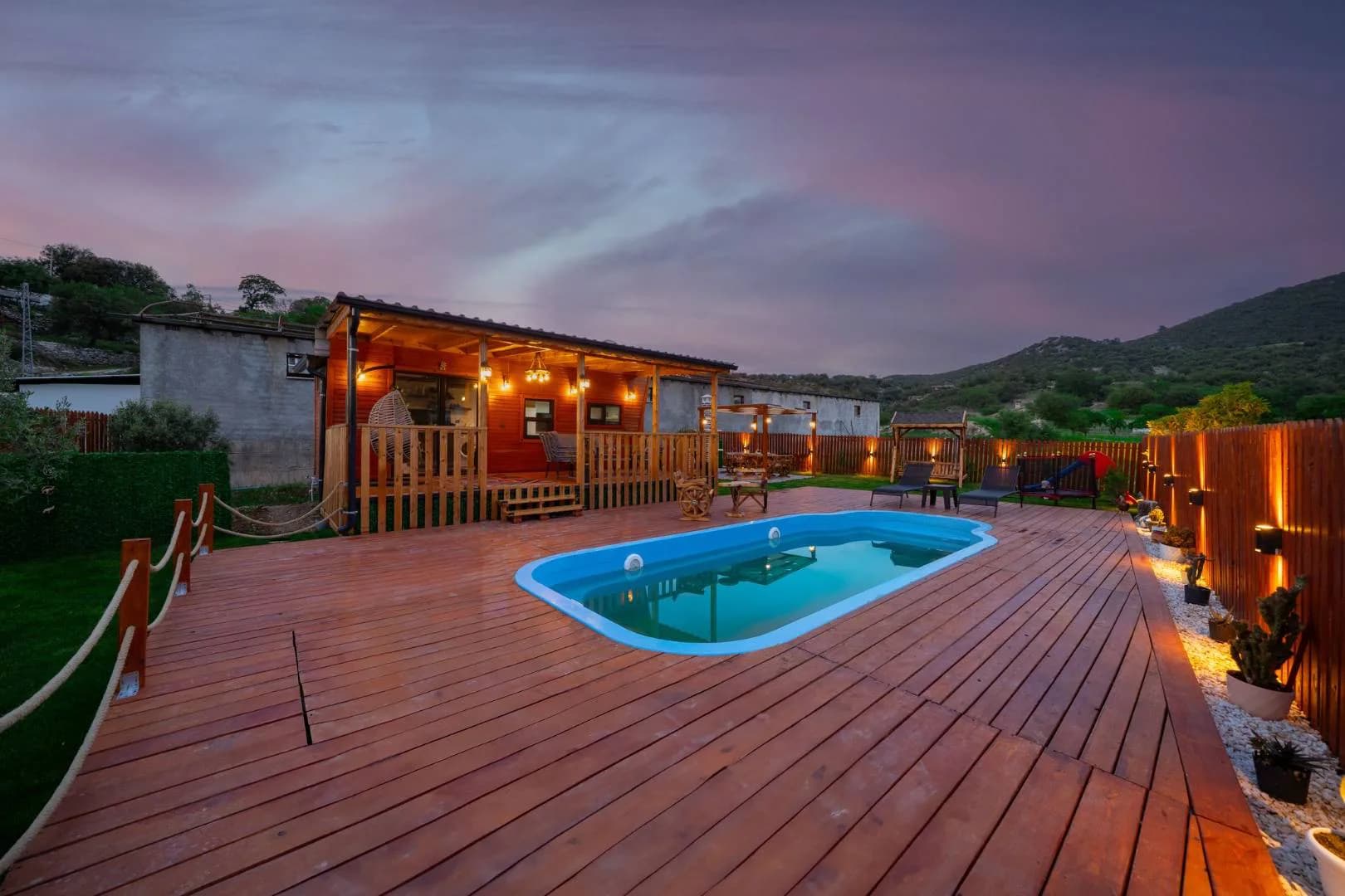 Kaş Ahatlı'da Huzurlu Doğada, Özel Havuzlu, Geniş Bahçeli Tiny House görsel 2