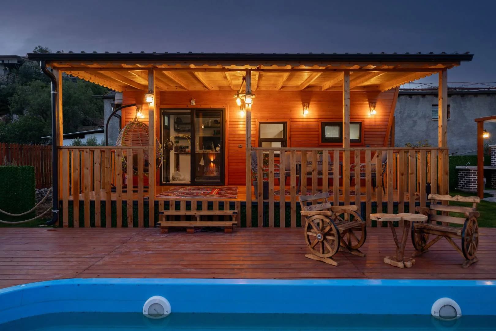 Kaş Ahatlı'da Huzurlu Doğada, Özel Havuzlu, Geniş Bahçeli Tiny House görsel 3