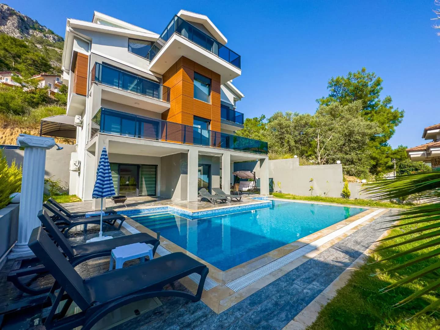 Fethiye Göcek'te Geniş Ailelere Uygun, Özel Havuzlu, Lüks Villa görsel 2