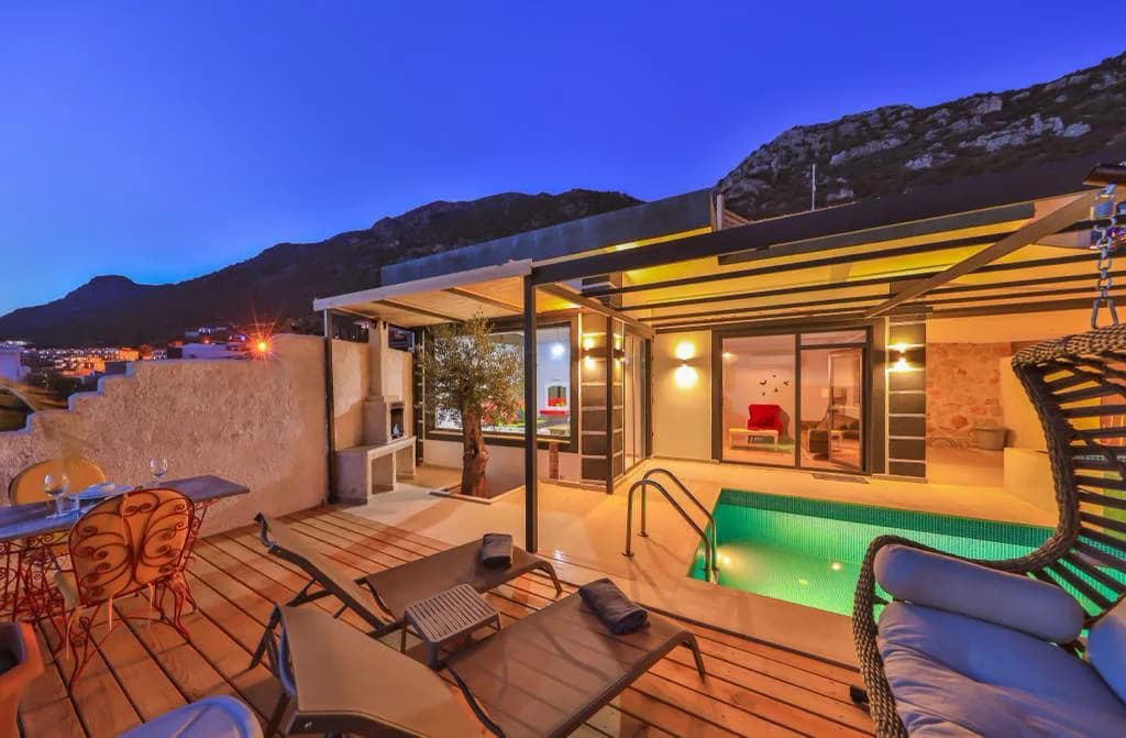 Kalkan Kördere'de Muhteşem Manzaralı, Özel Havuzlu, Jakuzili Villa görsel 2