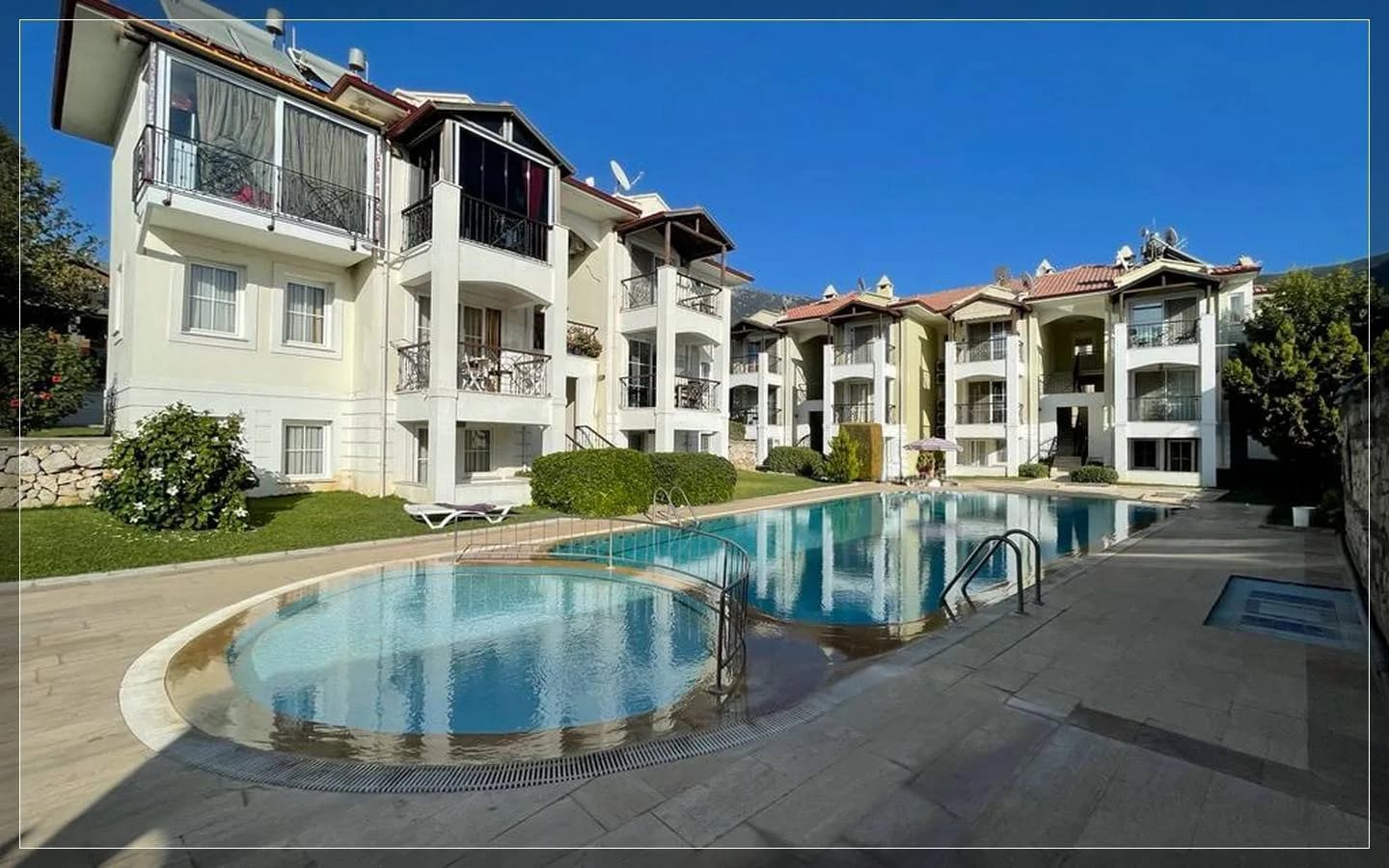 Fethiye Ölüdeniz'de Merkezi Konumda, Ortak Havuzlu, 2+1 Apart görsel 1