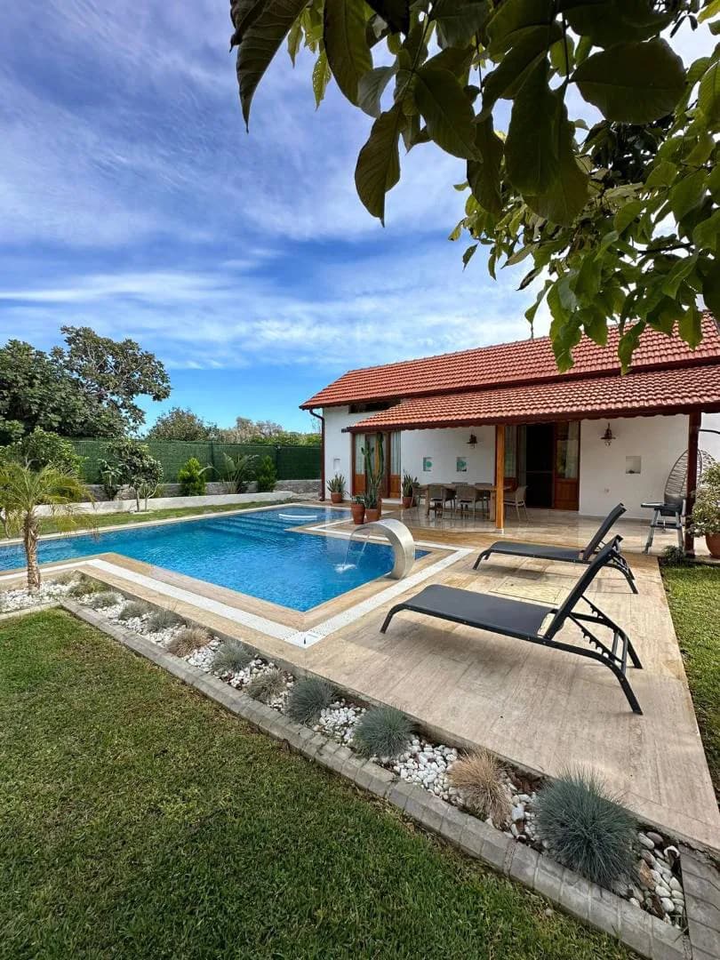 Muğla Datça'da Elverişli Konumda, Özel Havuzlu, Kiralık Villa görsel 1