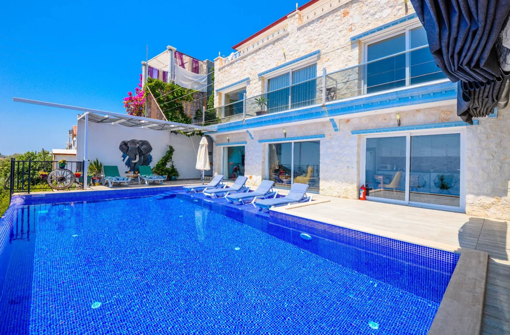 Kalkan Akbel'de Enfes Deniz Manzaralı, Sonsuzluk Havuzlu, 5+1 Villa görsel 1