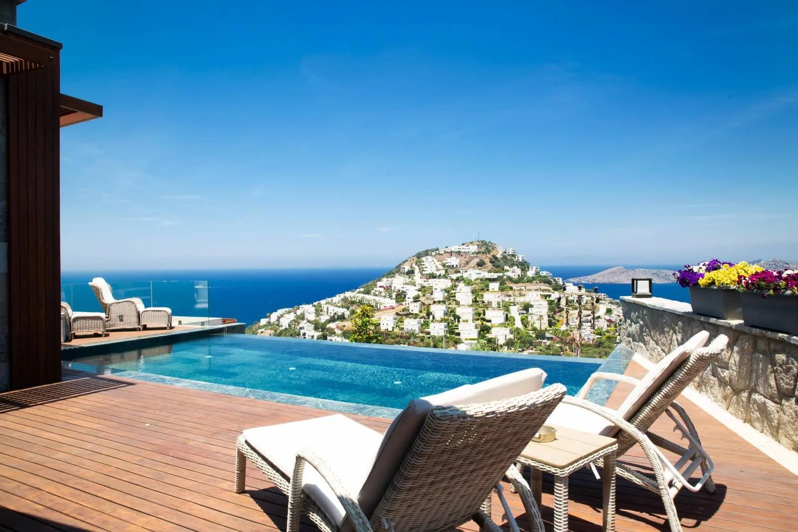 Muğla Bodrum Bölgesinde Elverişli Konumda, Özel Havuzlu, Lüks Villa görsel 1